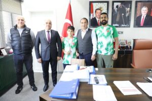 7333806c-6907-4b78-9008-03de37f56cbd